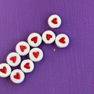 witte kraal met hartje